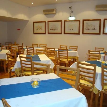 Hotel D. Ines De Castro Alcobaca