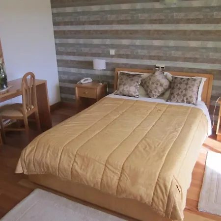 D. Ines De Castro Hotel 3*